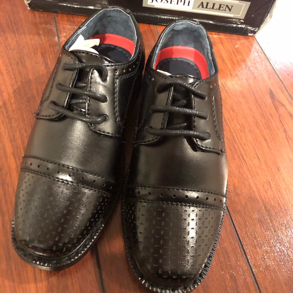 Brand new Joseph Allen toddler dress shoes size T5